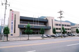 괴산군민회관