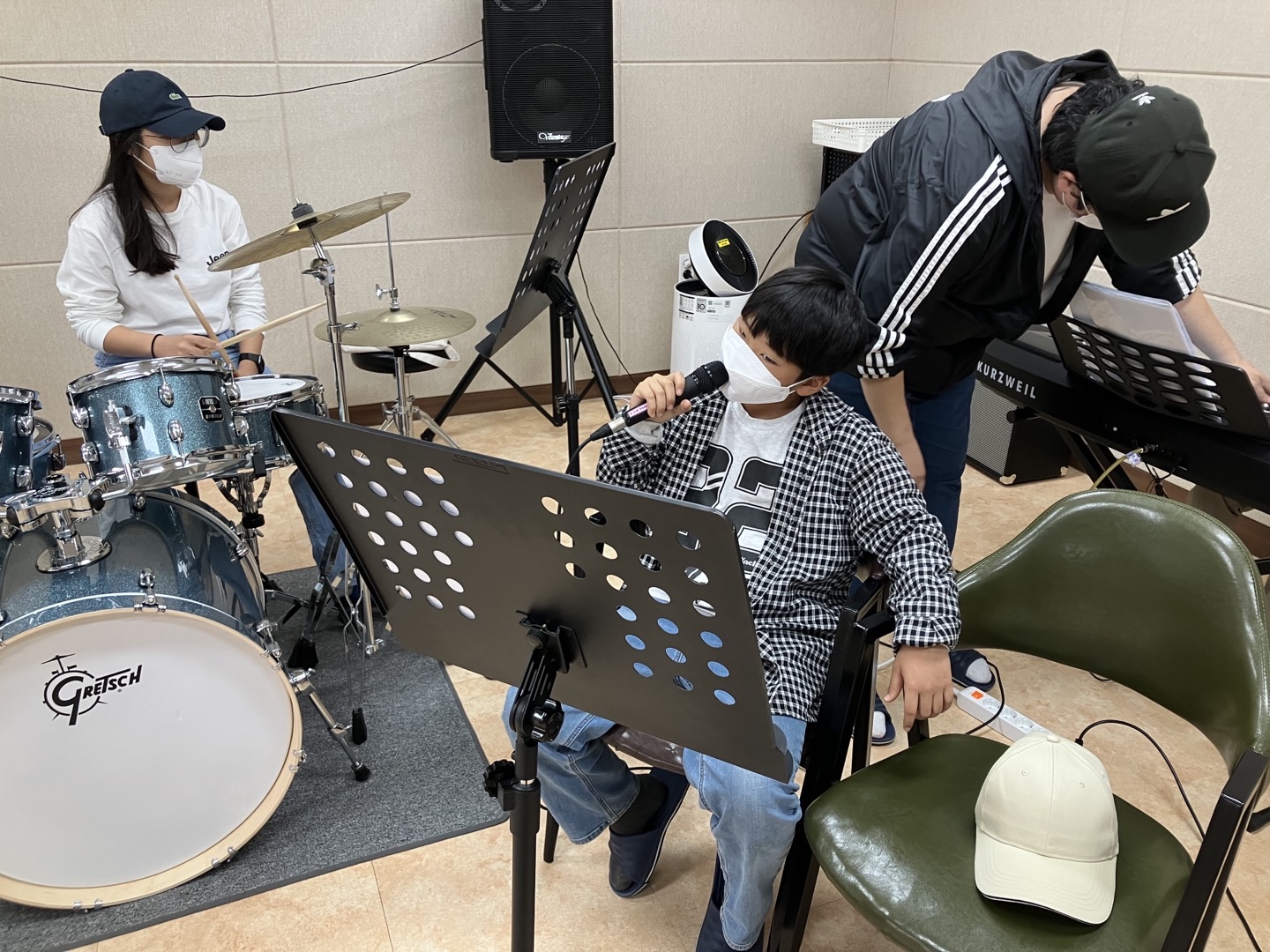 221015 밴드 이미지3