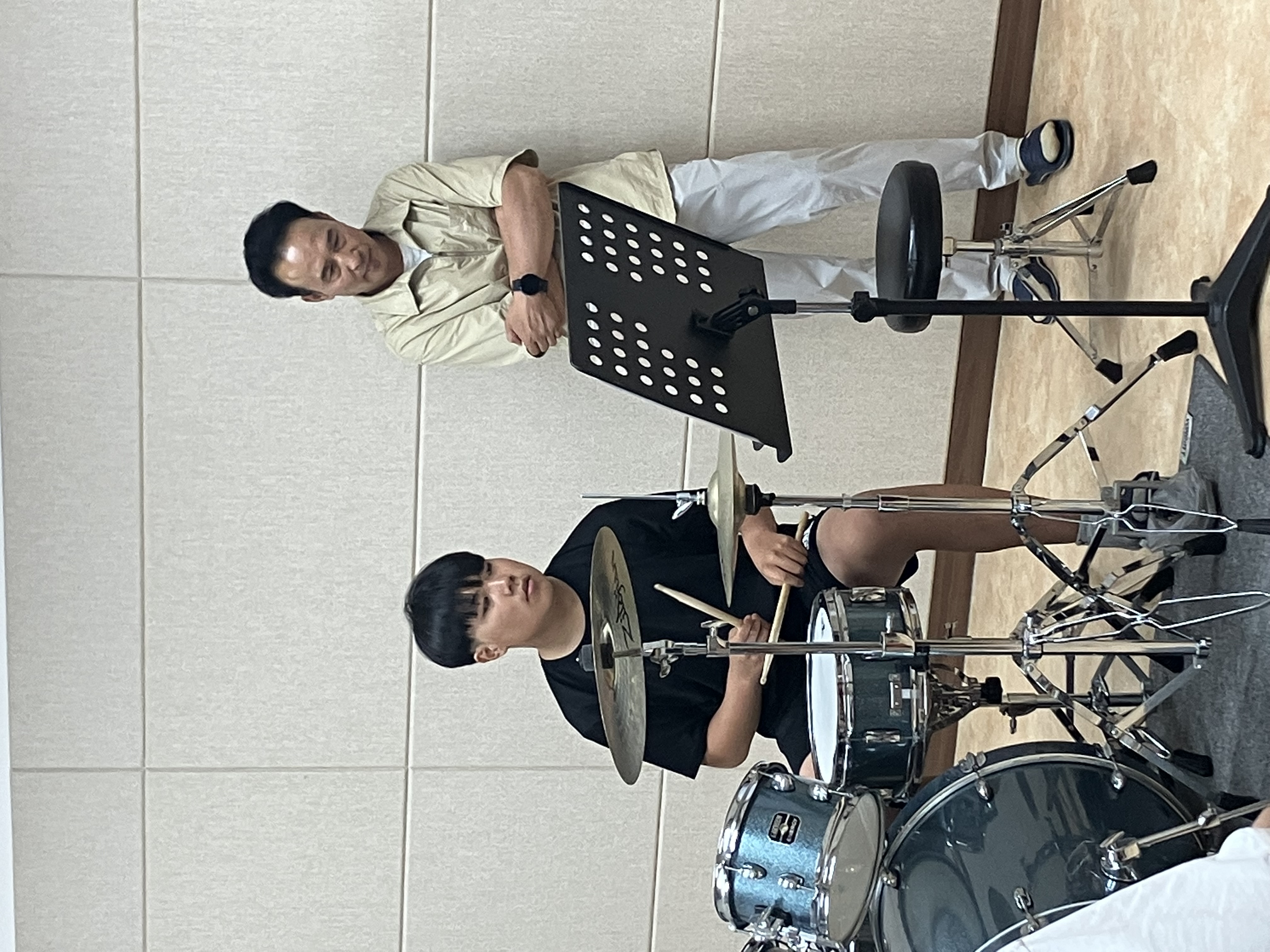 230722 밴드 이미지3