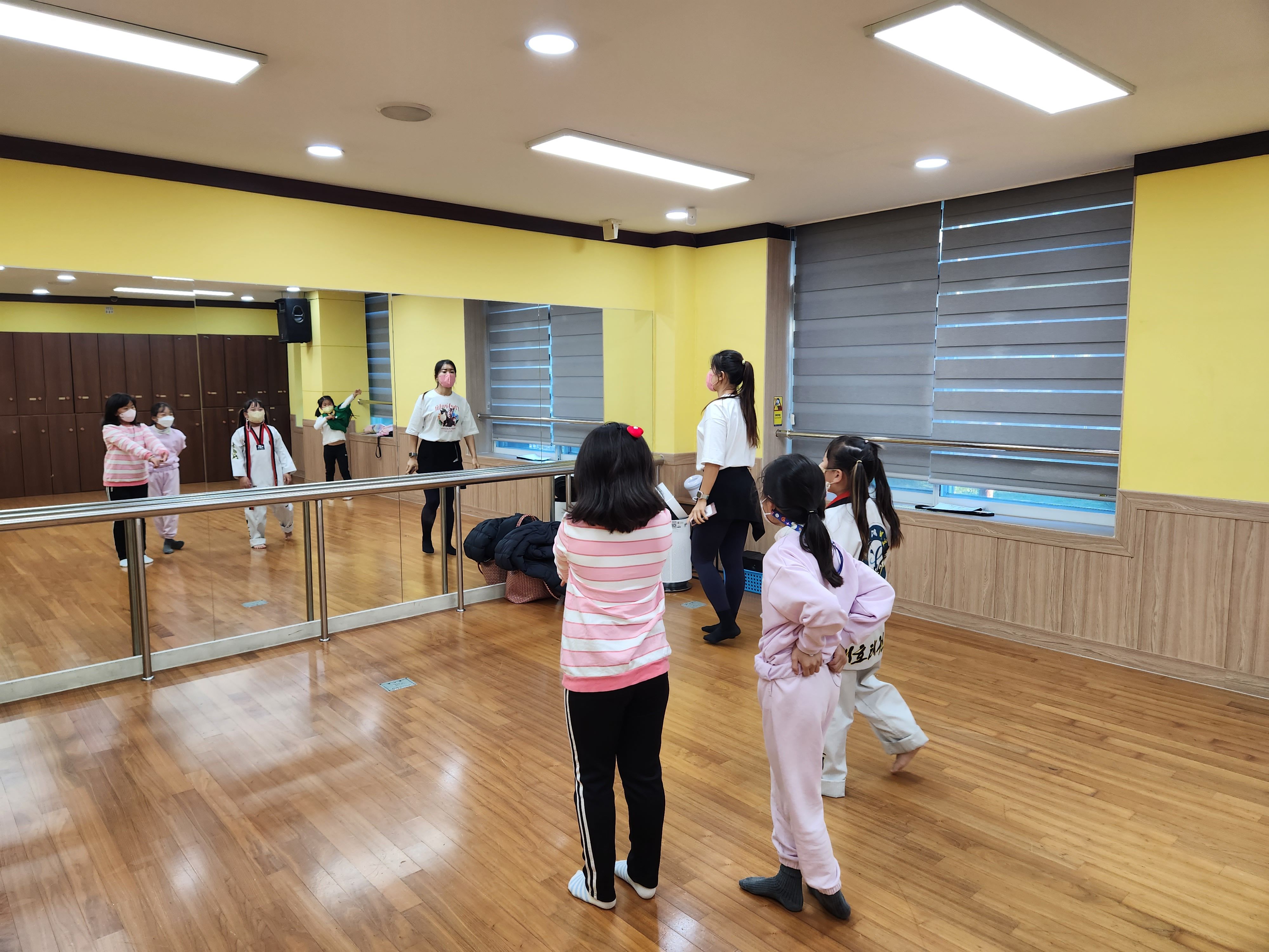 221020 fun fun 댄스스쿨 이미지2