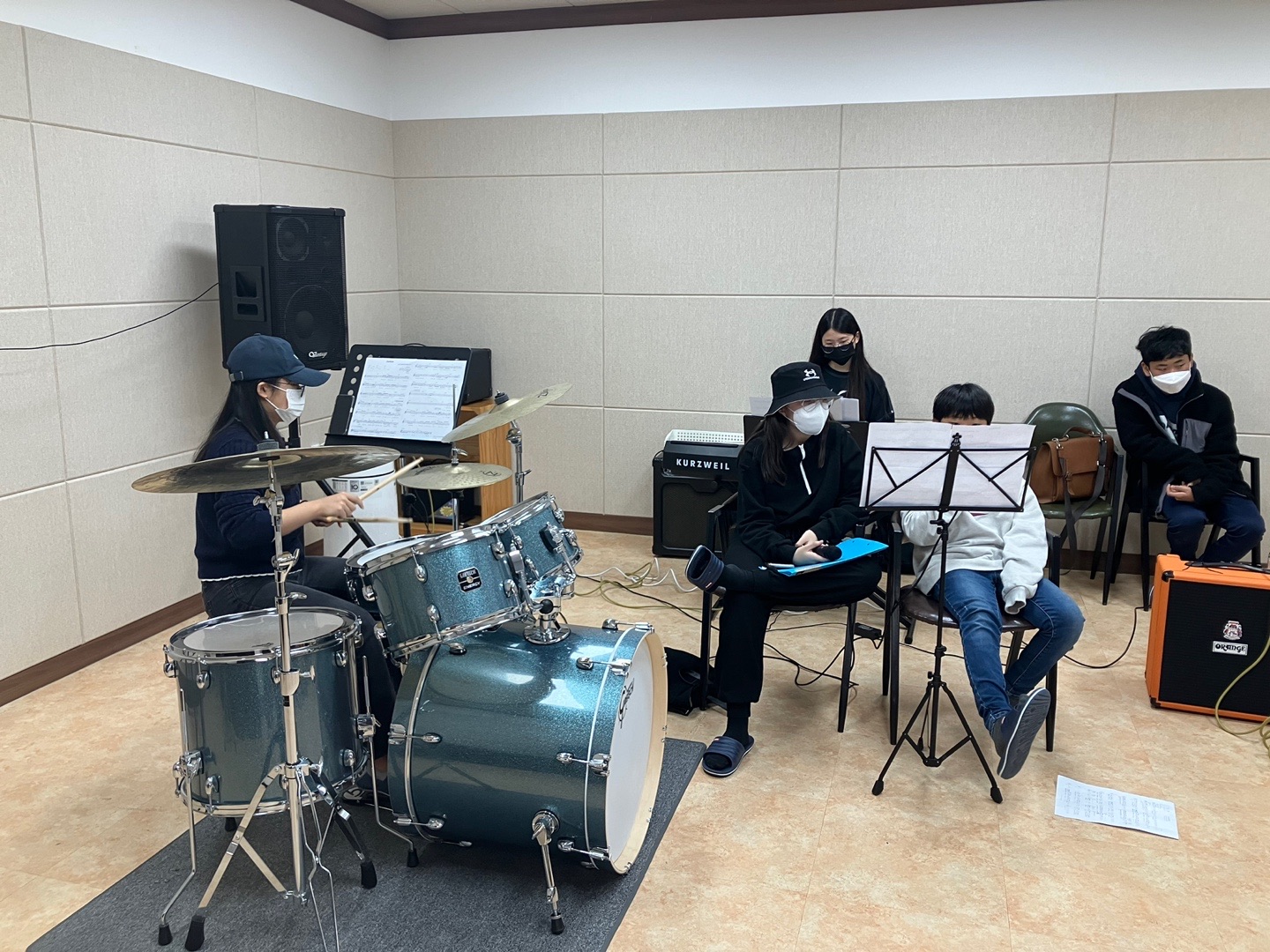 221022 밴드 이미지3