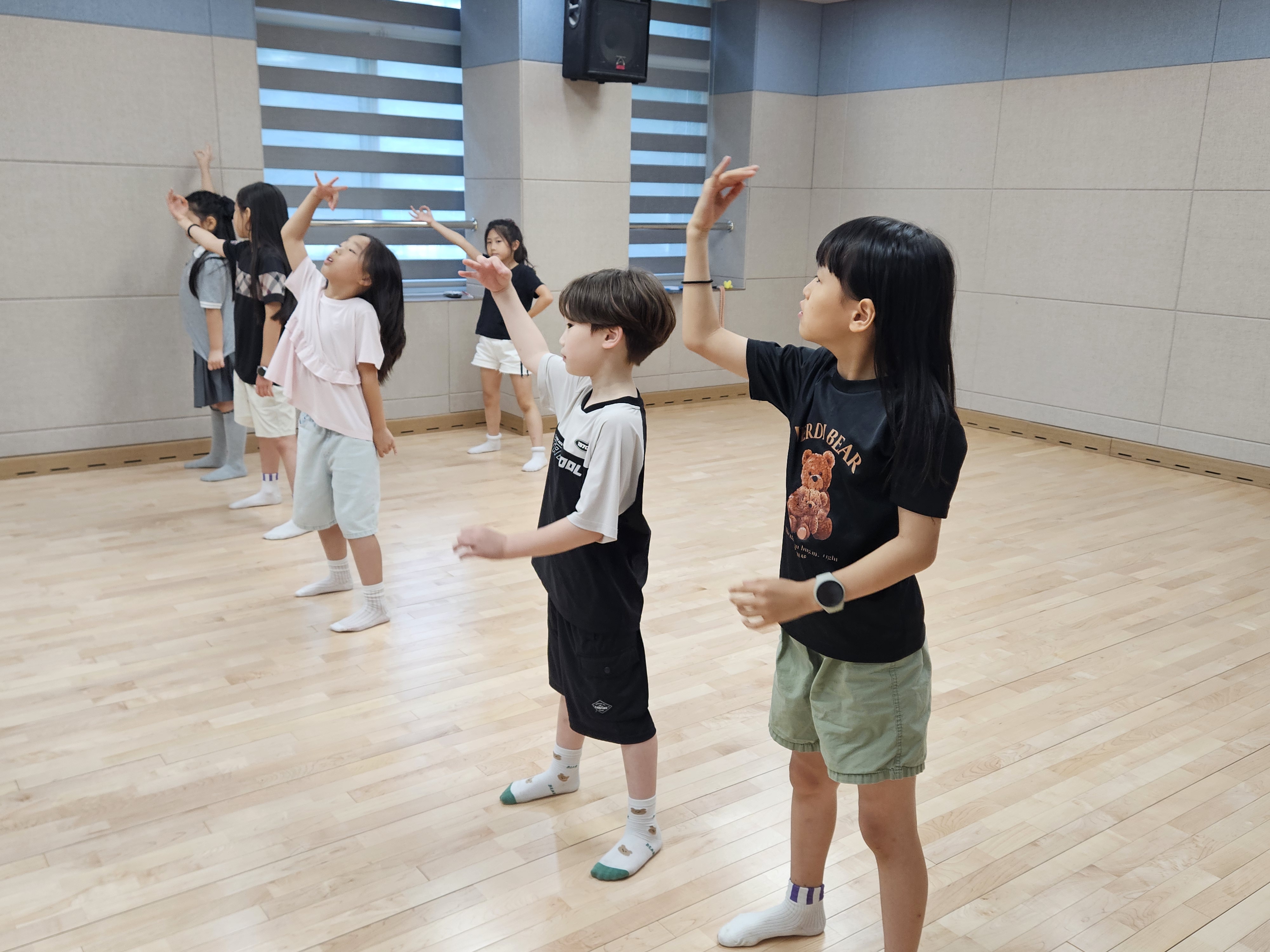 26.07.23 FUN FUN 댄스스쿨 이미지1