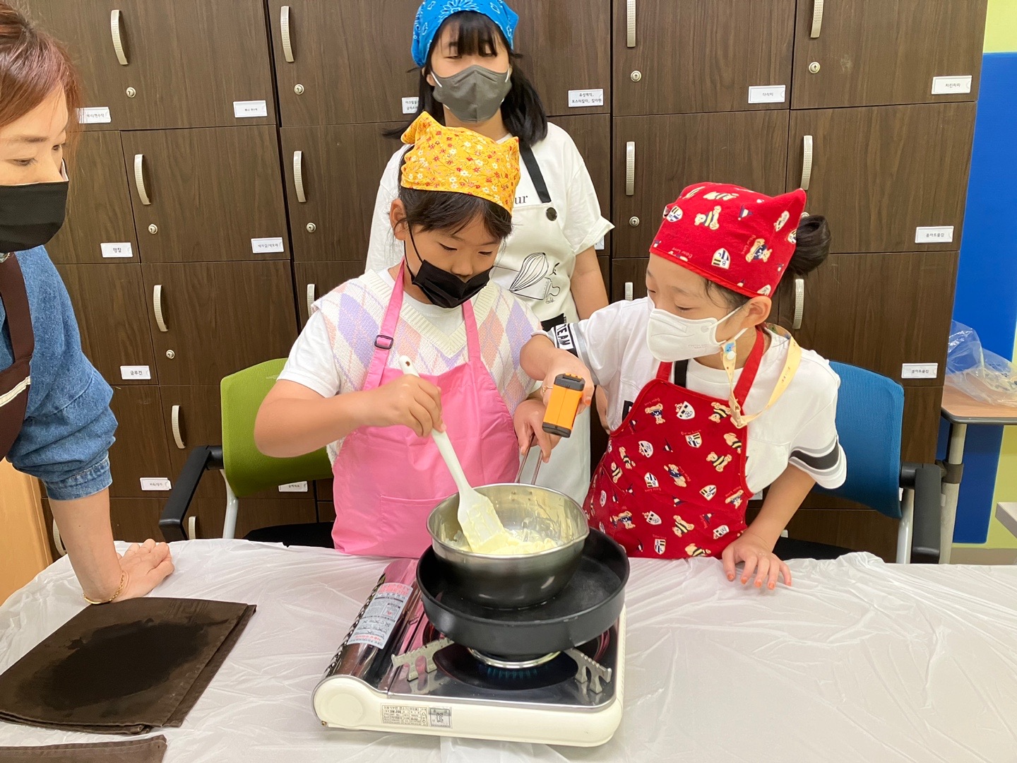 220921 수제 초콜릿 만들기 이미지5