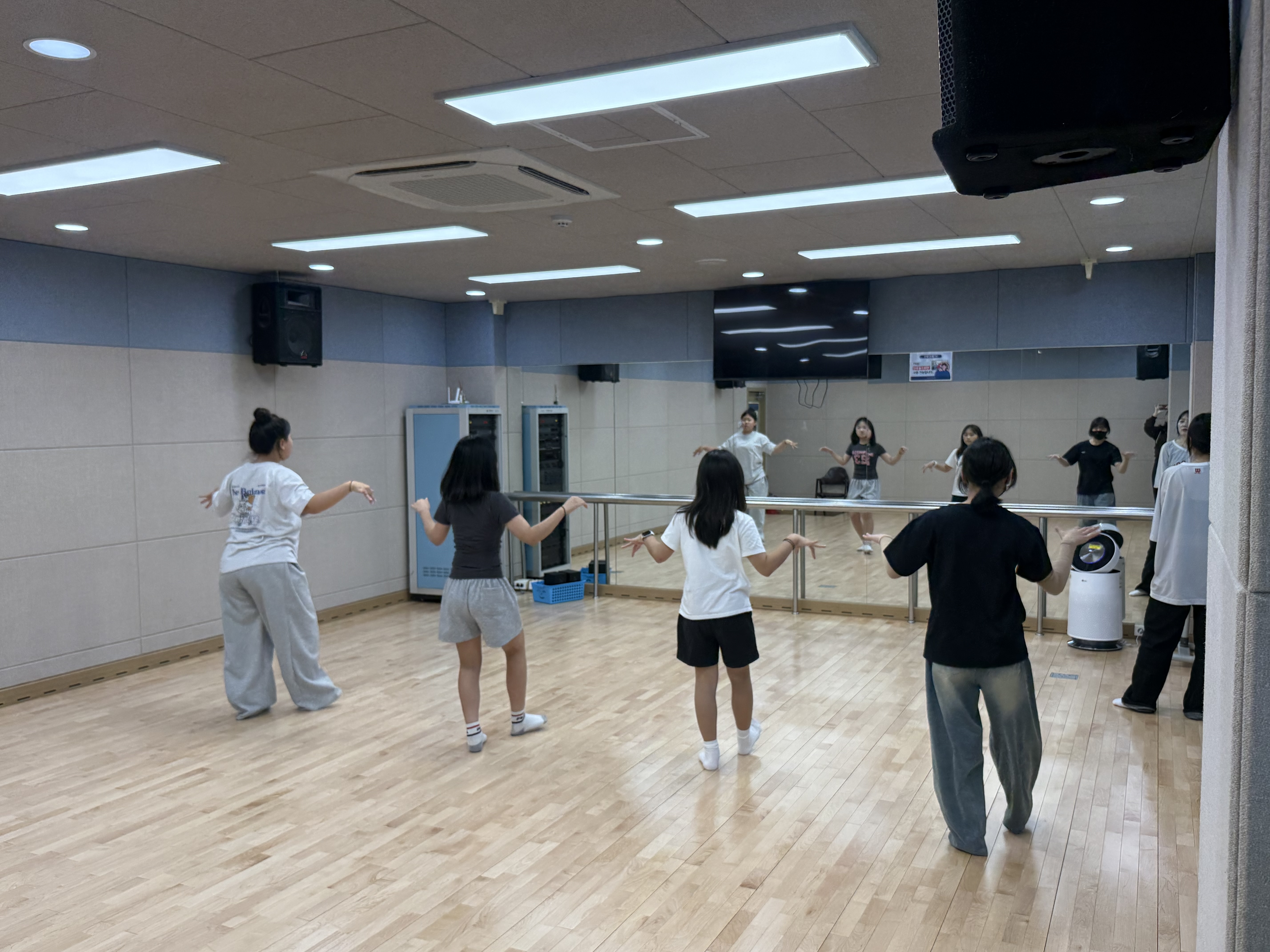 26.06.13 댄스 교실 이미지1