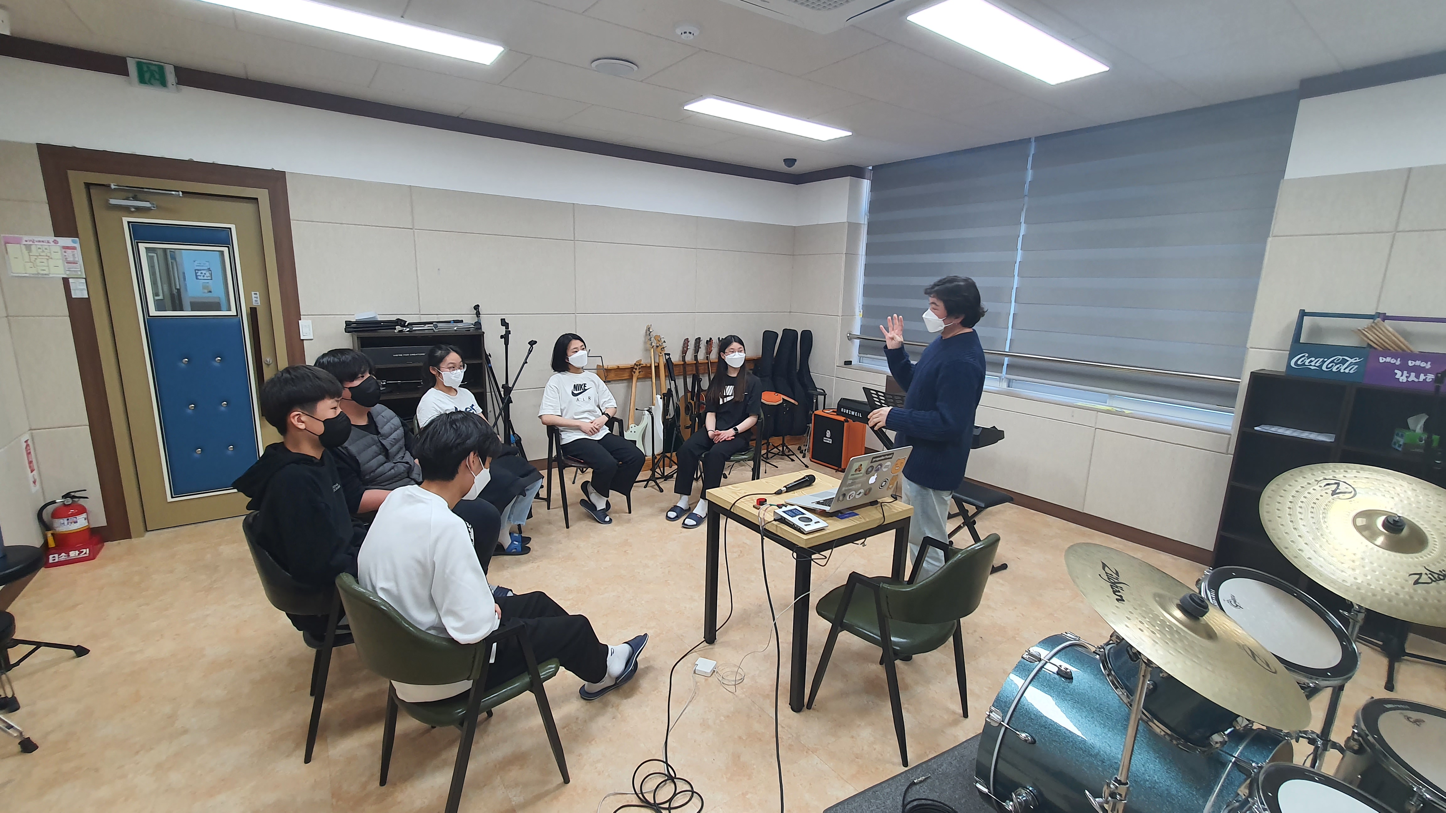 20220409 밴드 이미지2