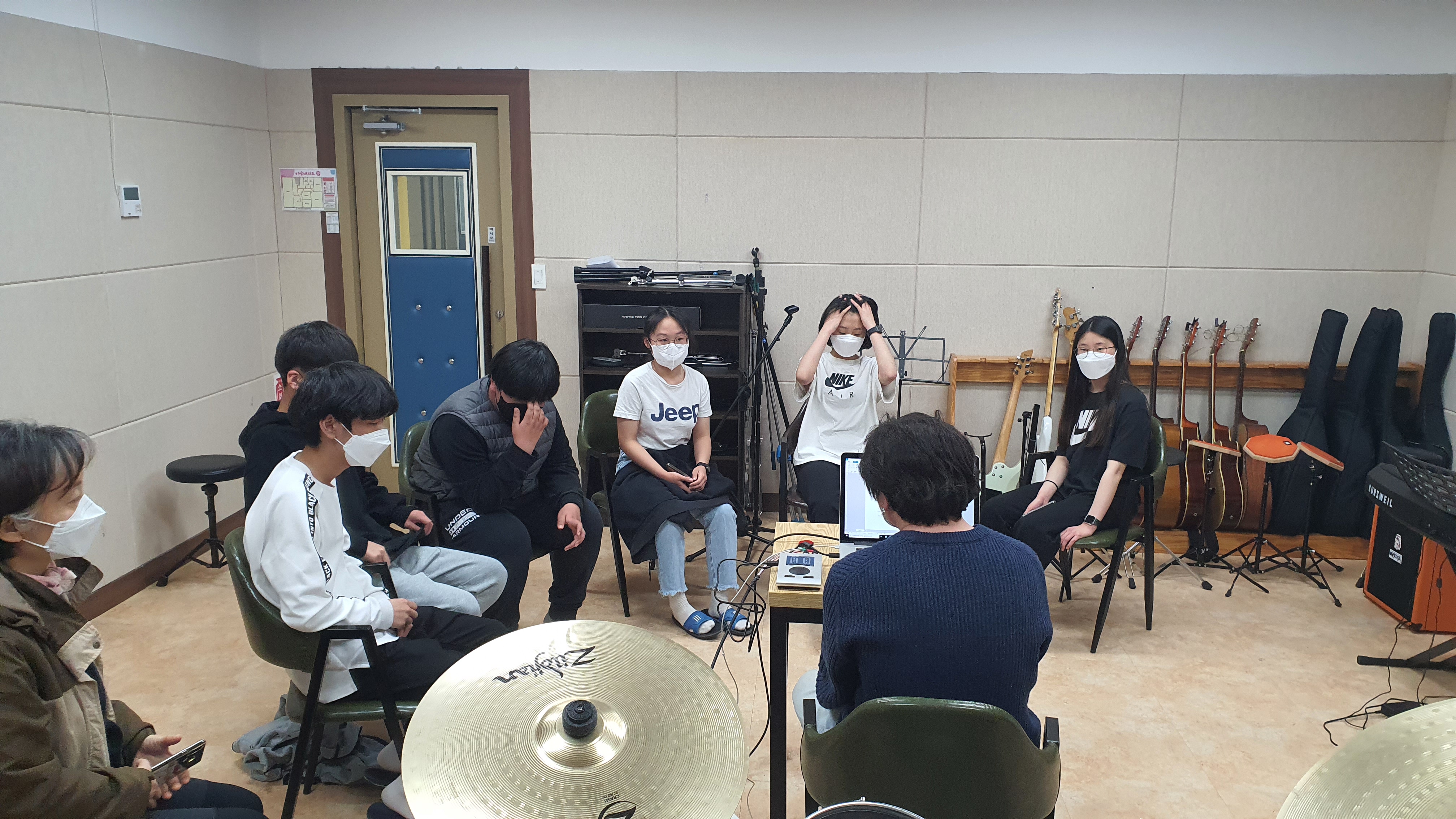 20220409 밴드 이미지1