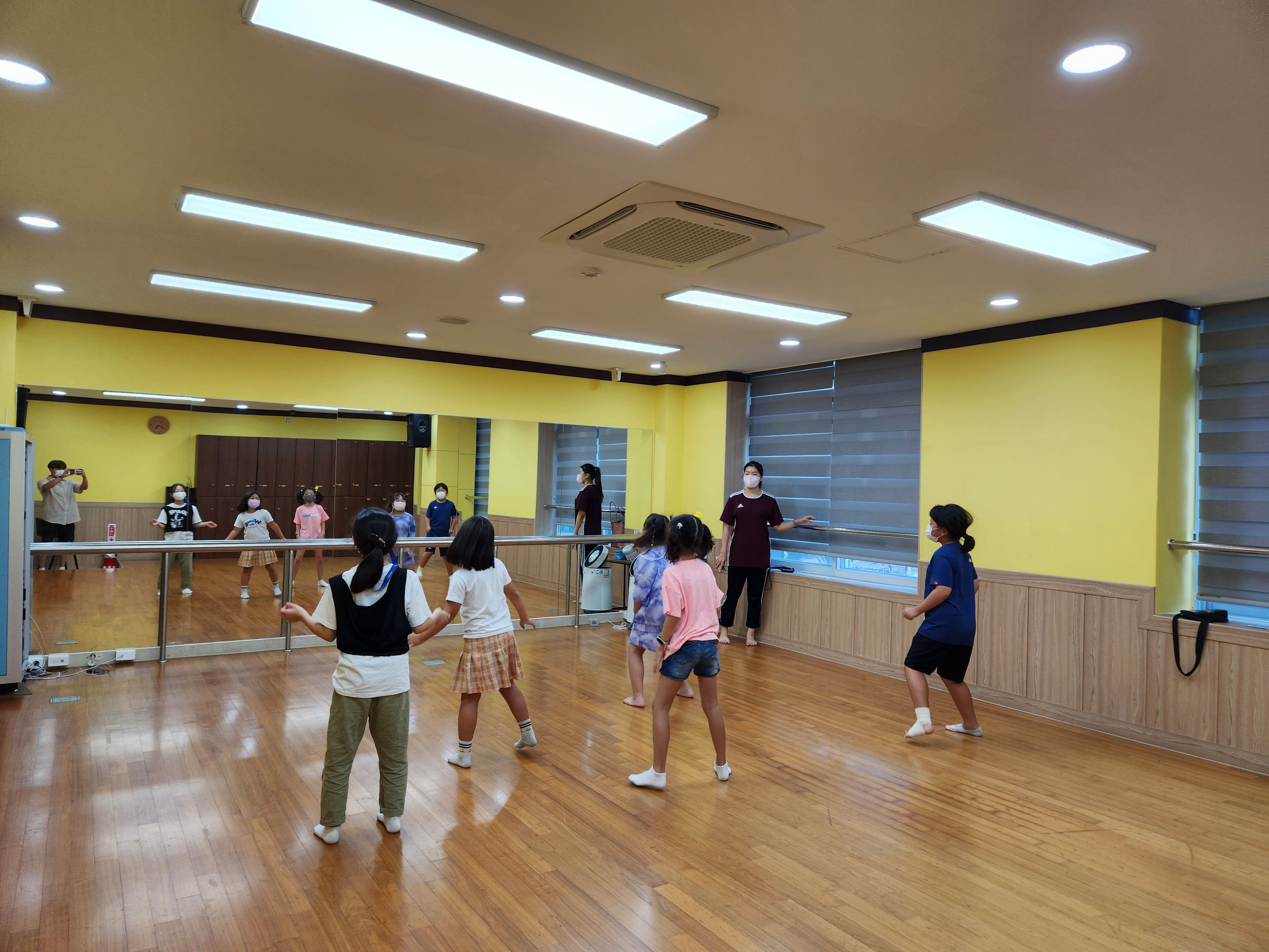 20220915 fun fun 댄스스쿨 이미지1