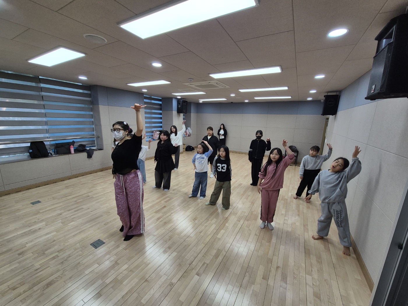 26.04.02 FUNFUN 댄스스쿨 이미지3