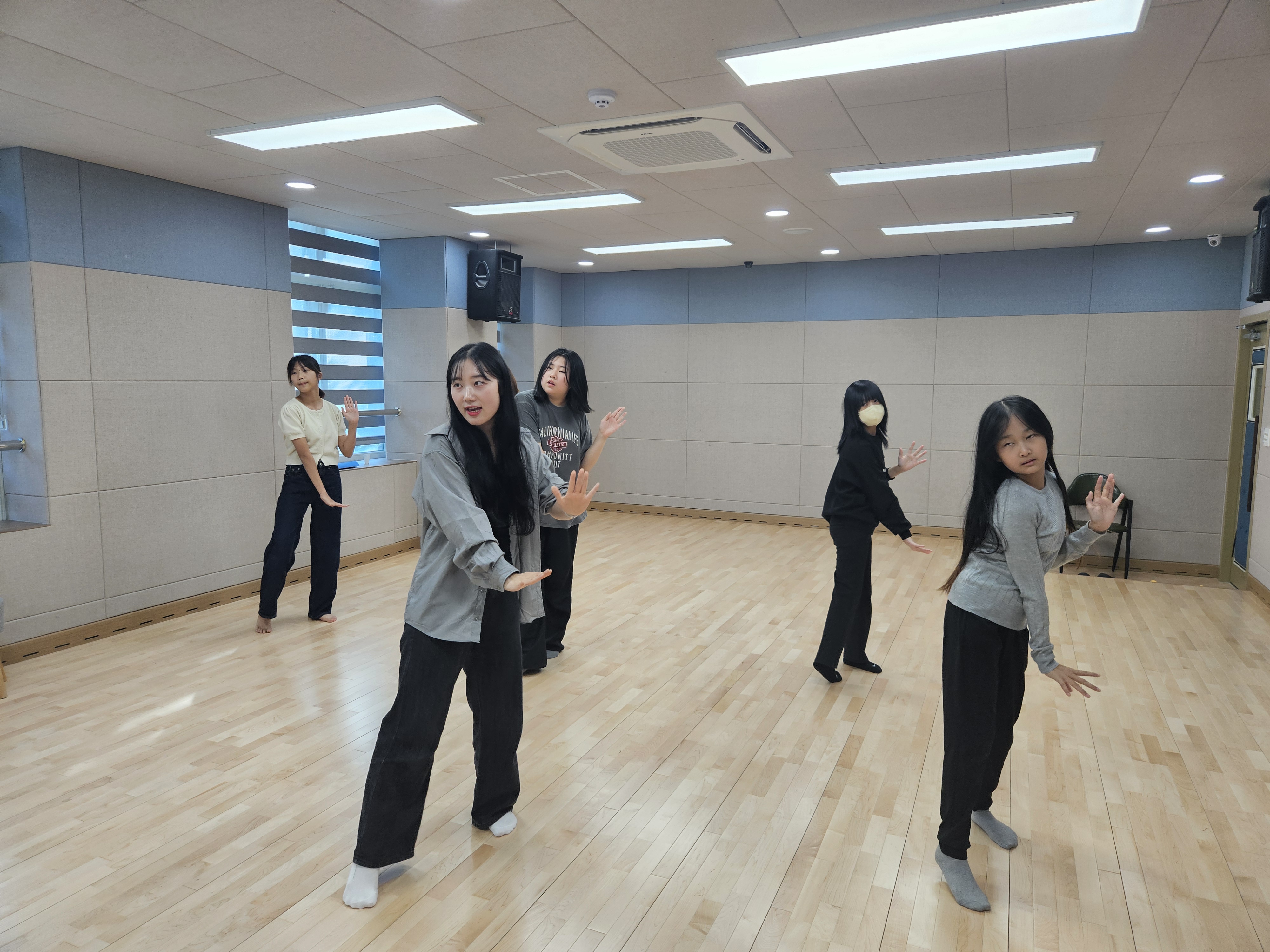 24.10.12 댄스교실 이미지1
