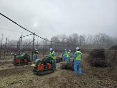 ▣ 괴산군, 「영농부산물 파쇄지원단」 운영 이미지