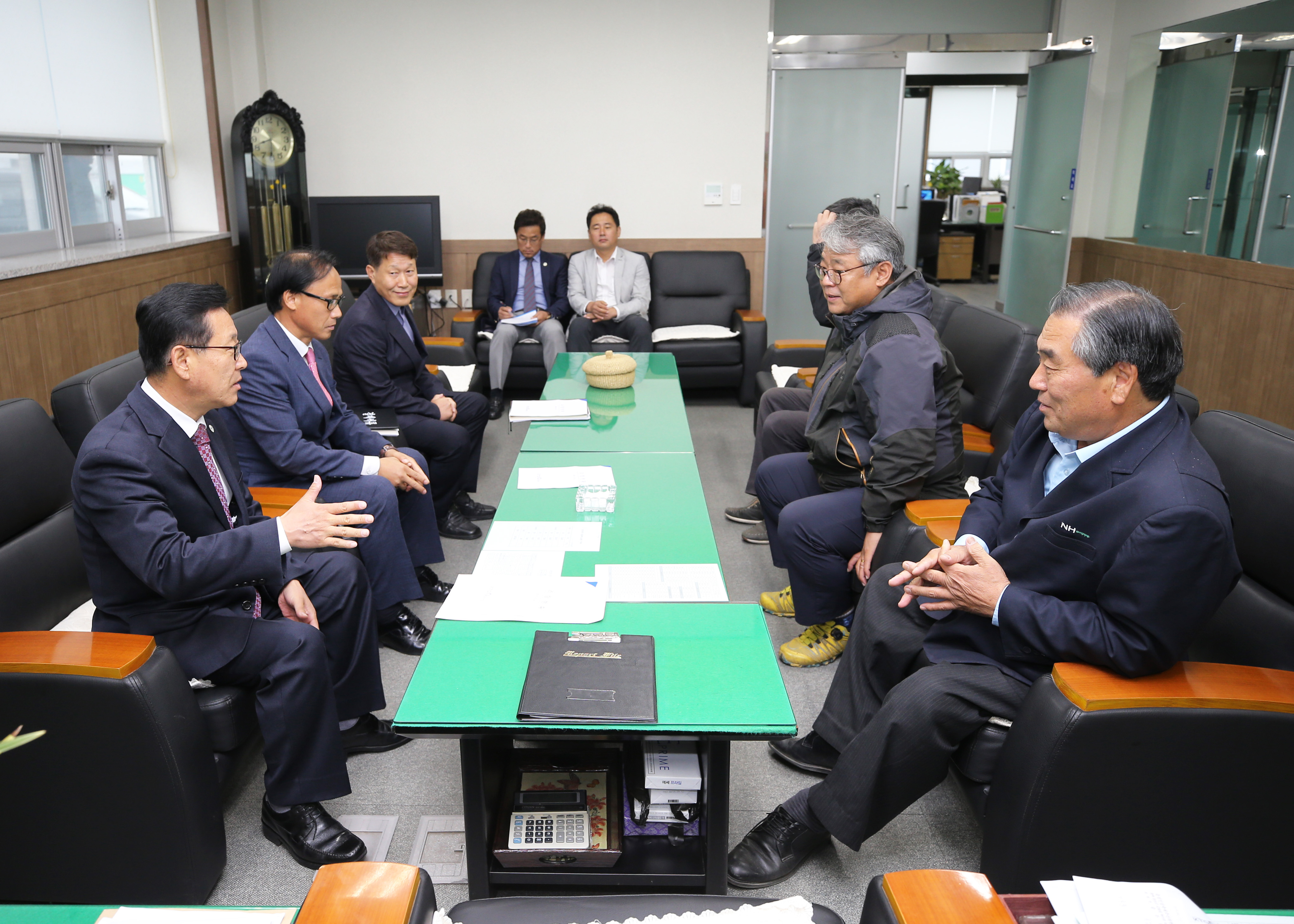 입 담배 수매현장 사진 이미지5