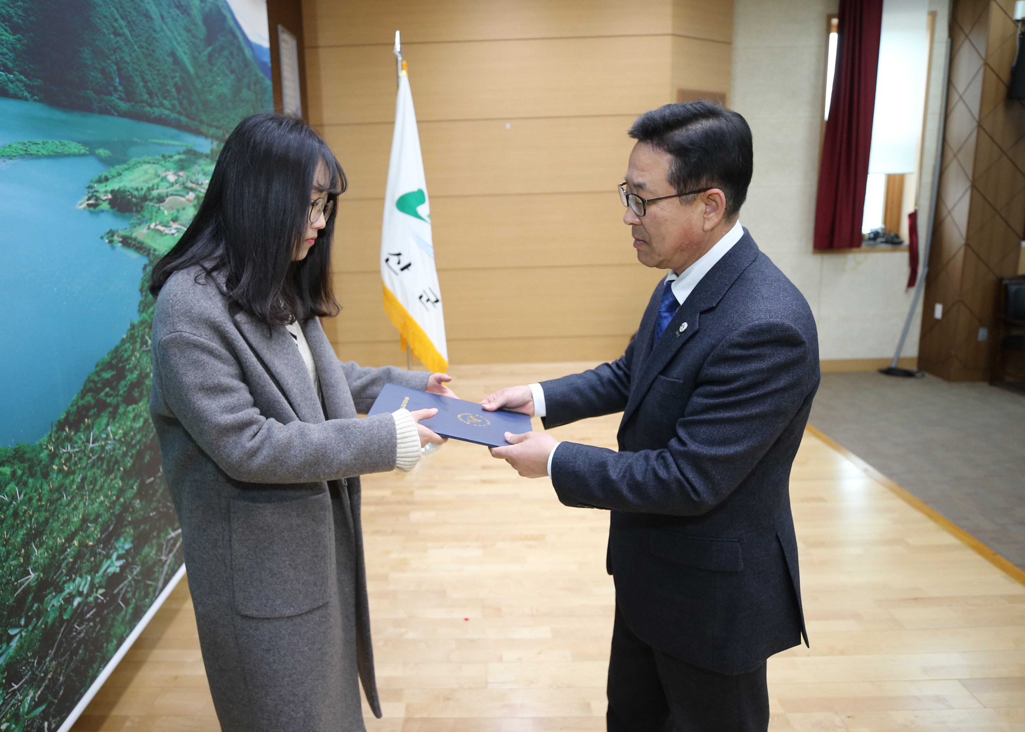 2019(재)괴산군민회 장학증서 수여식 사진 이미지5