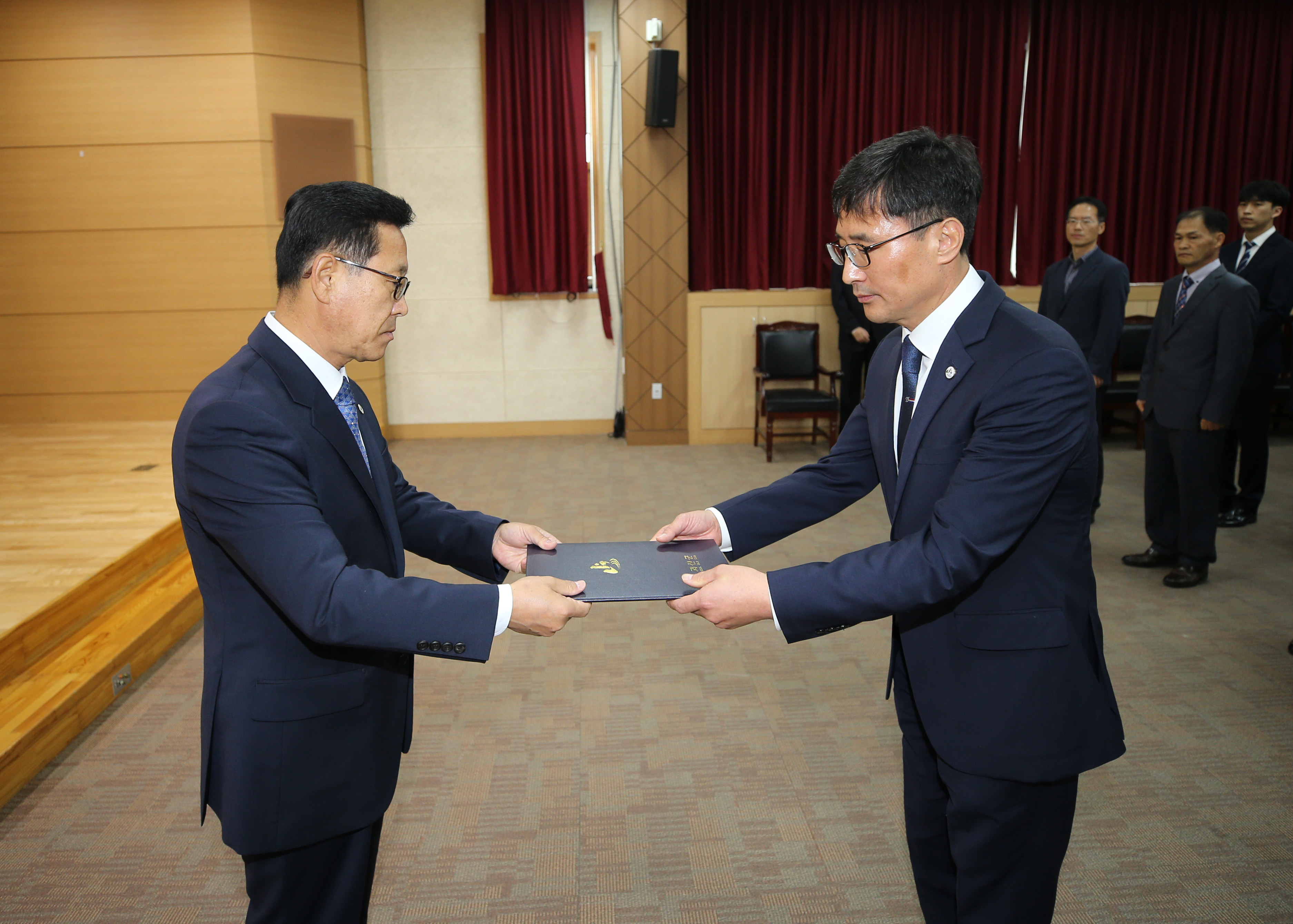 조직개편에 따른 임용장 수여식 사진 이미지9