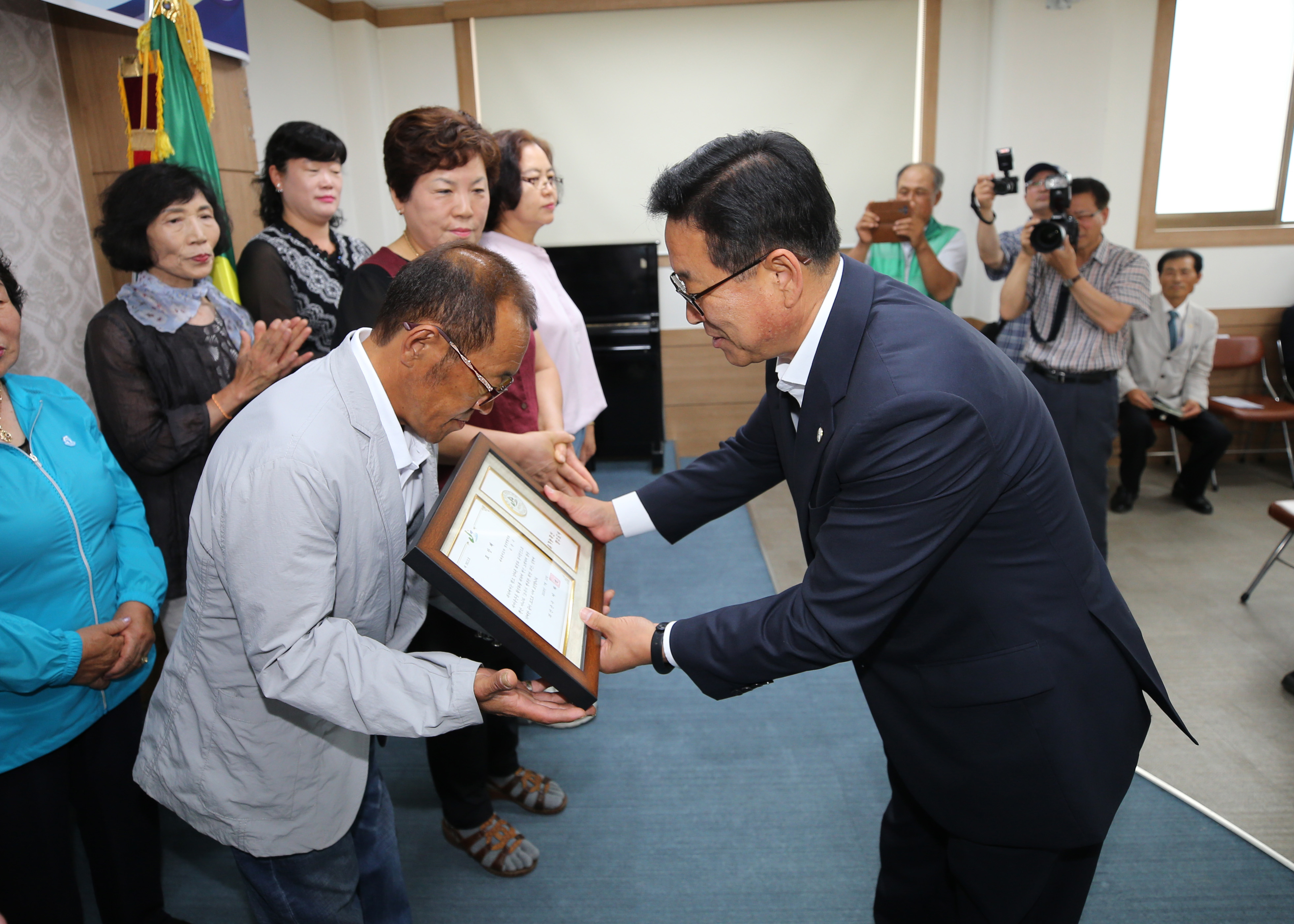 새마을의 날 기념식 사진 이미지9