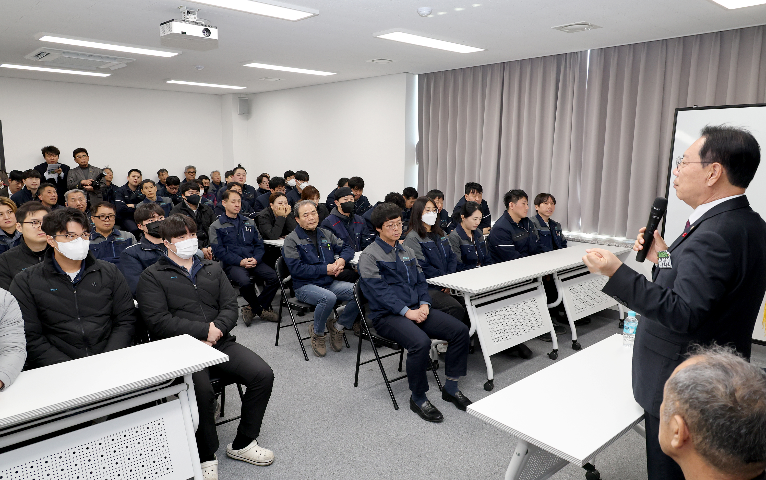 괴산군 기업인 순회 간담회 _진미식품,대유 (2025.11.18) 이미지7