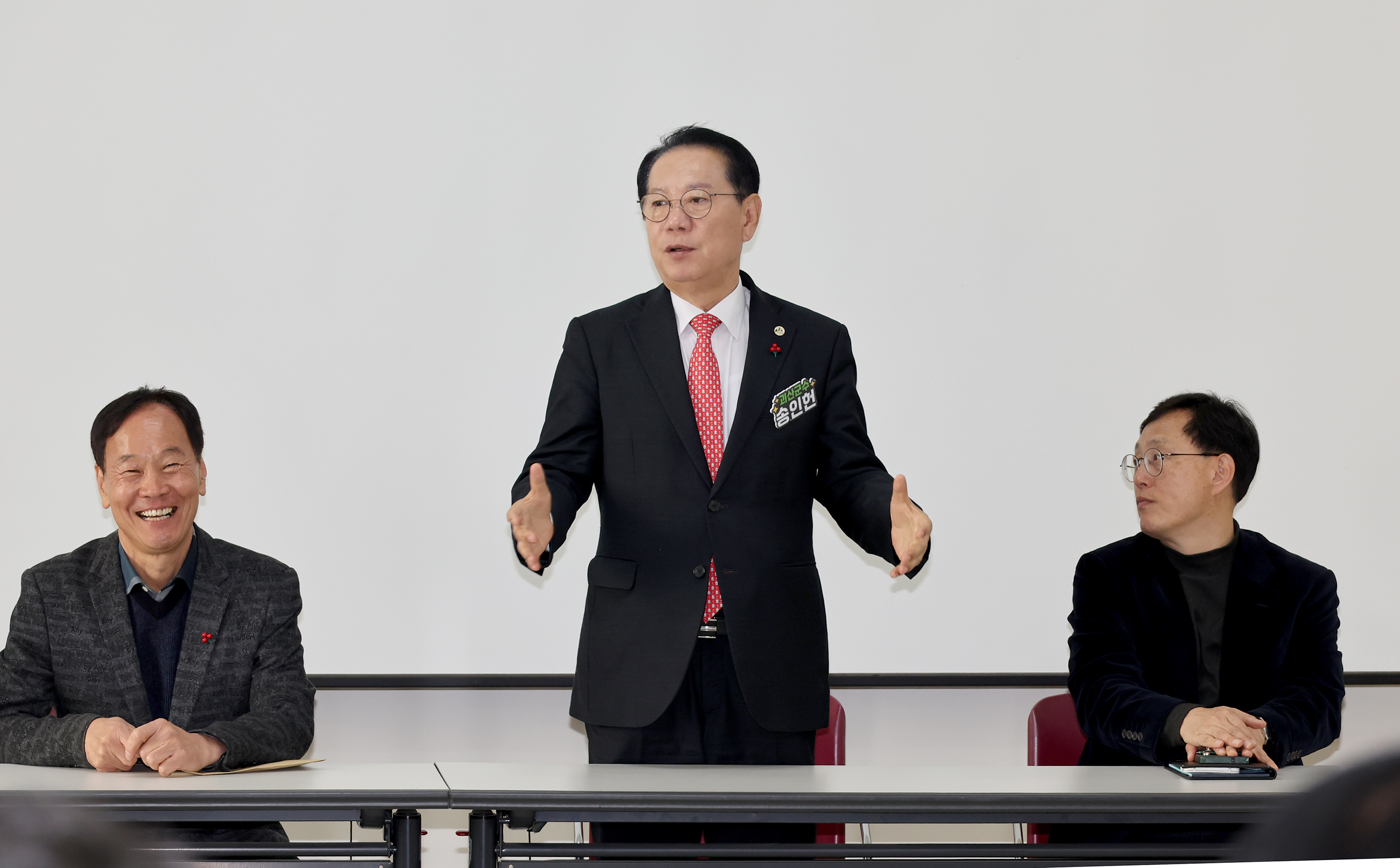 괴산군 기업인 순회 간담회_우진산전,이지캠 (2025.11.20) 이미지7