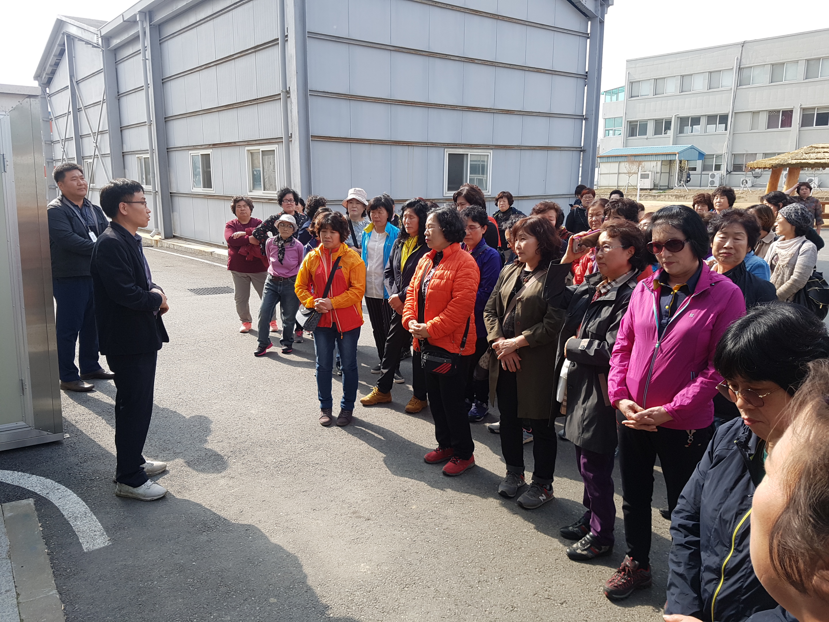 한국여성농업인예산군연합회 괴산군농업기술센터 방문 이미지2