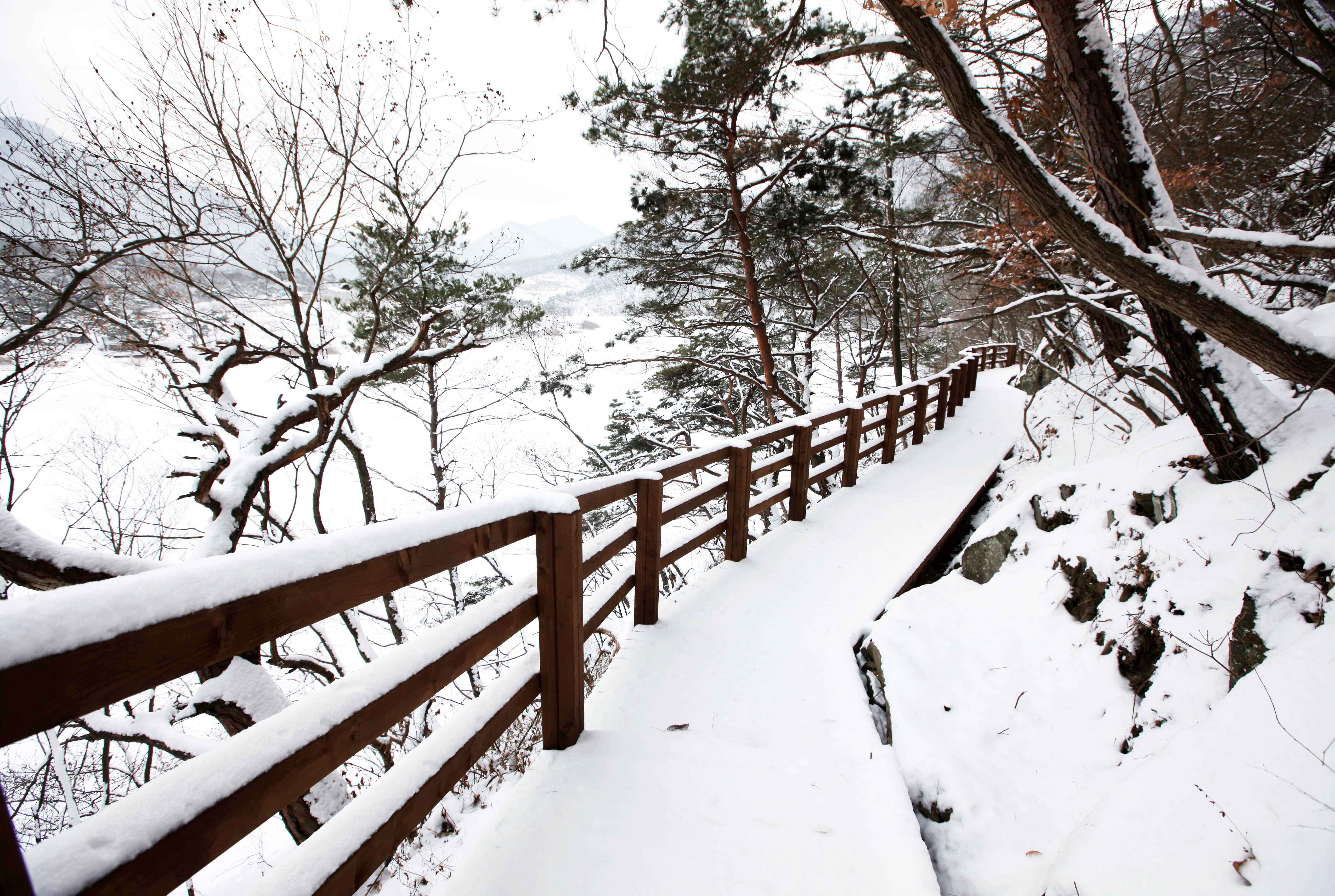 산막이 설경 이미지1