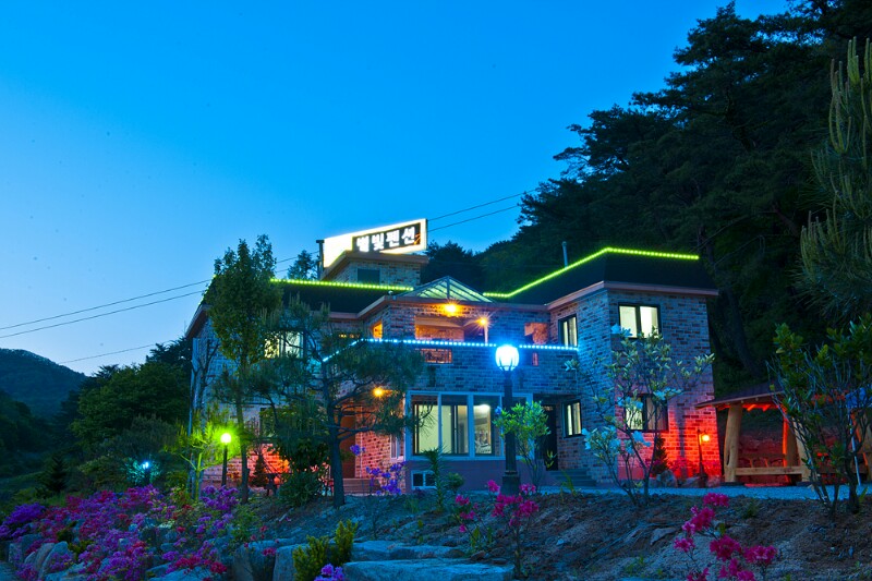 조령산 별빛펜션